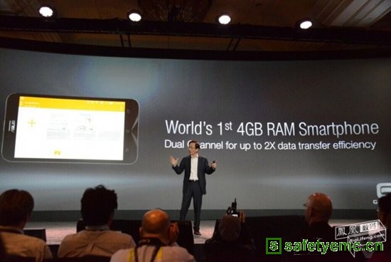 华硕发布两款搭载4GB RAM ZenFone新机