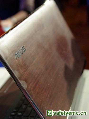CES2010：绝对环保华硕推出新款竹子笔记本