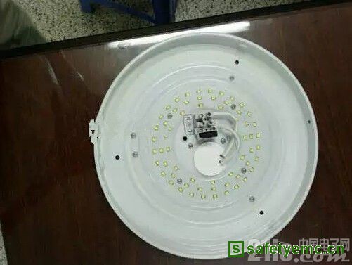LED照明灯具的一般安全要求