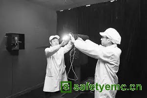 远方高端检测设备用于神州十一号照明系统研发